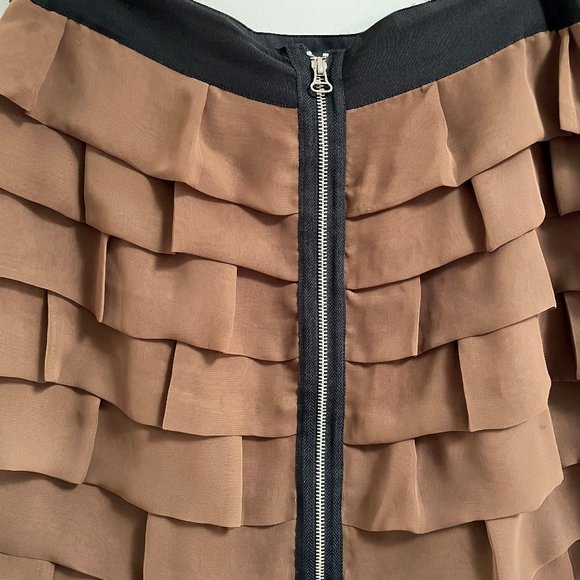 Ruffle Mini Zipper Skirt - Bedo - Picture 5 of 6